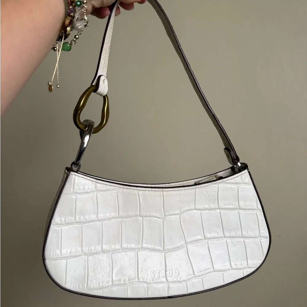 LIKE NEW STAUD Ollie Croc-Embossed Bag, Fresh White Faux Croc - Picture 3 of 9